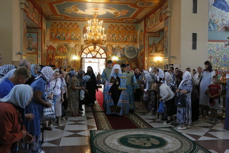 Погребение Плащаницы Пресвятой Богородицы