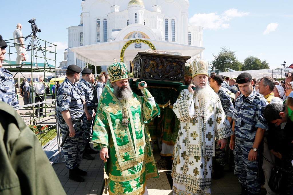 Какие мощи находятся в дивеево