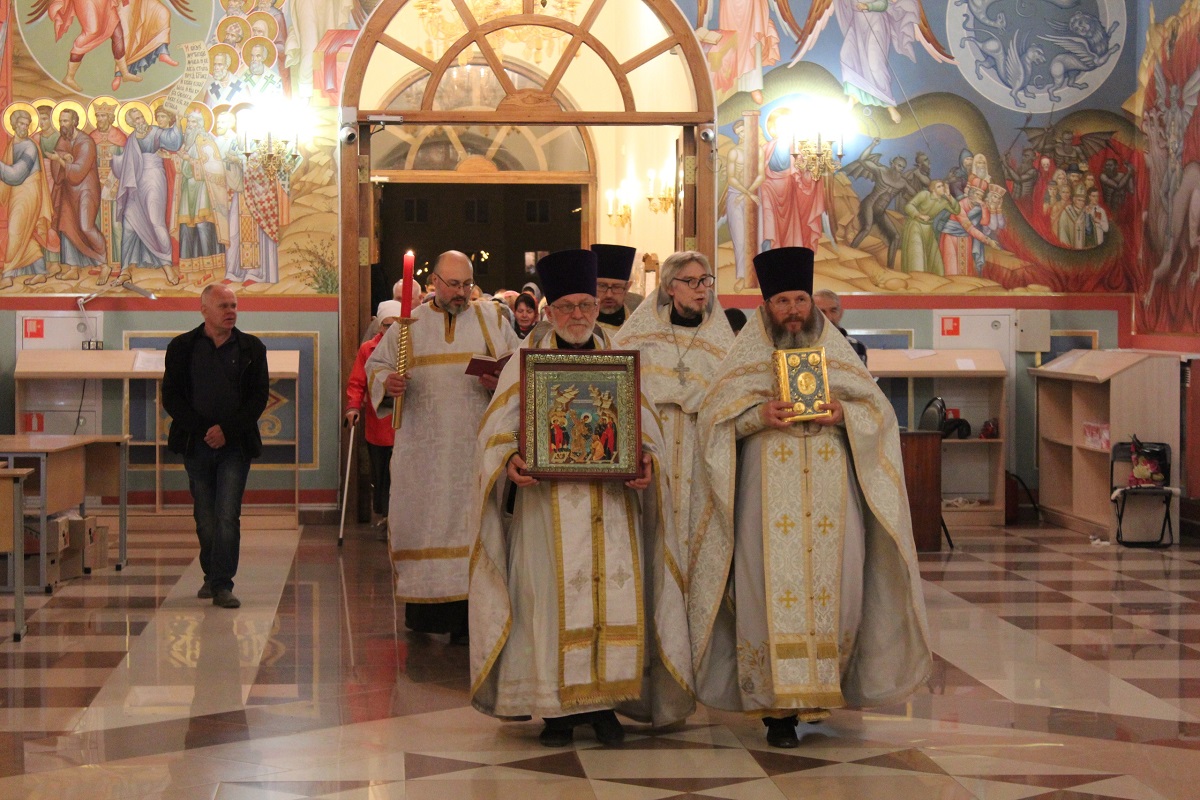 Храм в Реутово Казанской Божьей матери