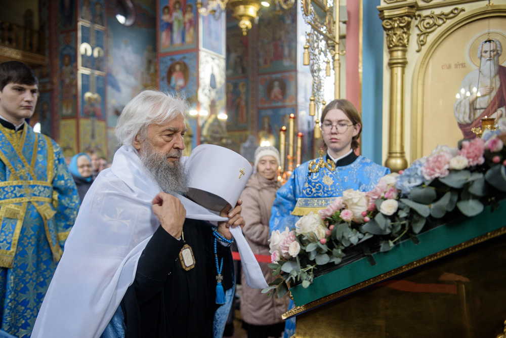 В престольный праздник